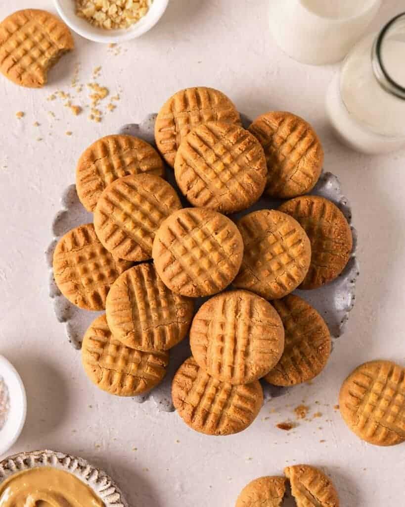 20+ Super Easy Vegan Cookie Recipes - Eluxe Magazine